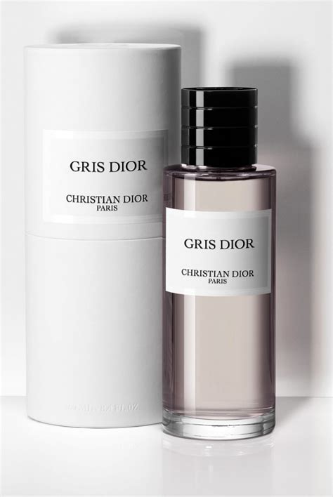 gris dior vs gris montaigne|gris montaigne dior perfume price.